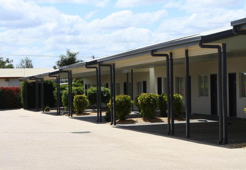 Blackwater Motor Inn Екстер'єр фото